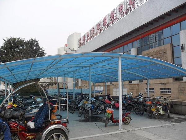 陽(yáng)光板車(chē)棚