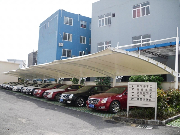 車(chē)棚膜結構